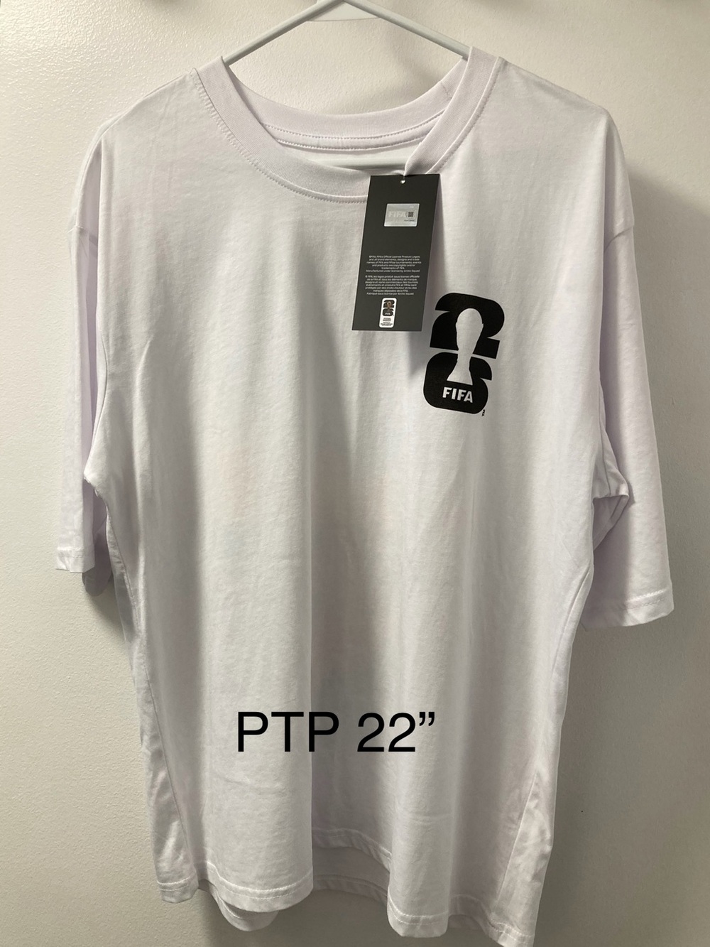 NWT FIFA World Cup 2026 Croatia Graphic T-Shirt White Size Small but PTP 22”